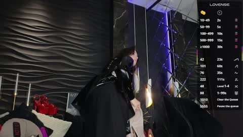 Darsy online show from March 27, 1:56 pm