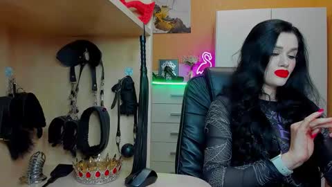 Mistress Kristi online show from May 5, 7:50 pm