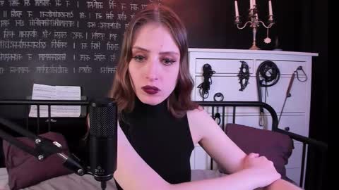 Mistress Marlene online show from November 9, 8:32 am