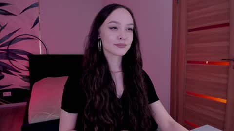 Snapshot of mistress_mialibra chatting on January 24, 12:21 am Mistress Mia online show from January 24, 12:21 am