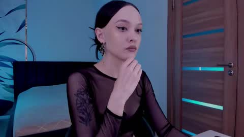 Snapshot of mistress_mialibra chatting on September 14, 9:45 pm Mistress Mia online show from September 14, 9:45 pm