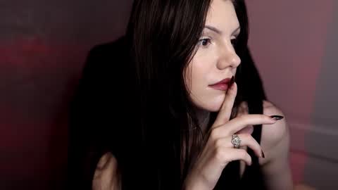 Miss Rochelle online show from March 14, 3:07 am