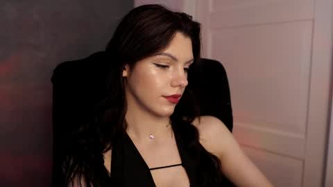 Miss Rochelle online show from May 22, 6:33 am