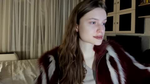 mistresselizy online show from January 6, 7:35 pm