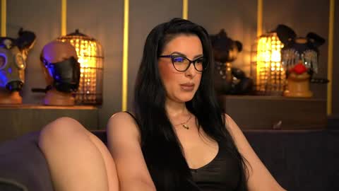 Mistress Kelly online show from May 9, 10:12 pm