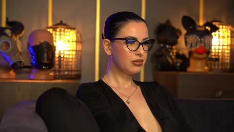 Mistress Kelly online show from May 18, 8:37 pm