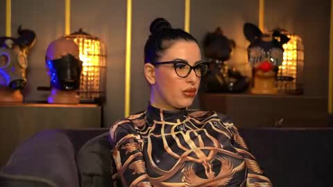Mistress Kelly online show from May 15, 10:23 pm