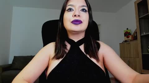 YourGoddessM online show from May 18, 4:02 pm