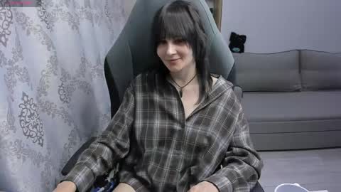 misty_dark online show from May 6, 12:31 pm