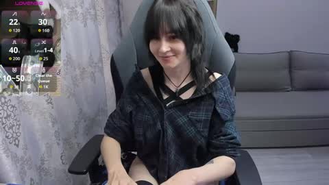 misty_dark online show from May 13, 11:27 am