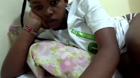 misty_shee online show from October 12, 5:43 am