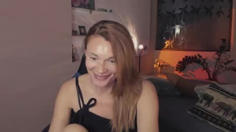 MistyBarnes NONUDE MODEL online show from May 23, 5:55 pm