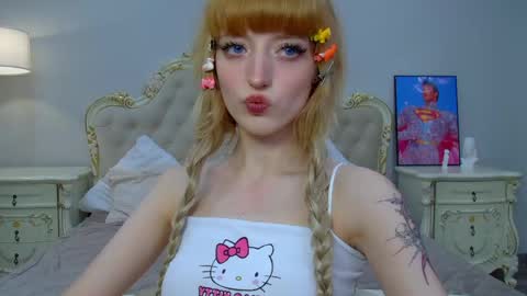 Misty online show from May 13, 6:24 pm