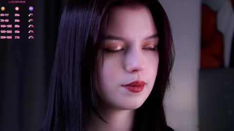 Rosalie online show from May 24, 1:15 am