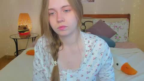 Miya online show from May 8, 2:15 am
