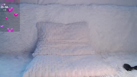 Miyu Ko online show from May 13, 4:40 am