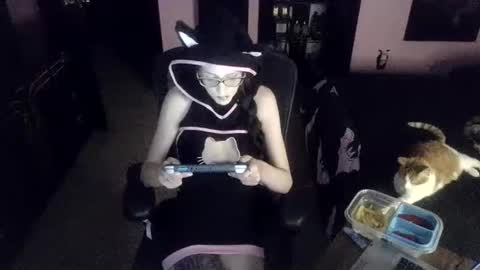 Mizz Bonez online show from January 19, 2:30 am