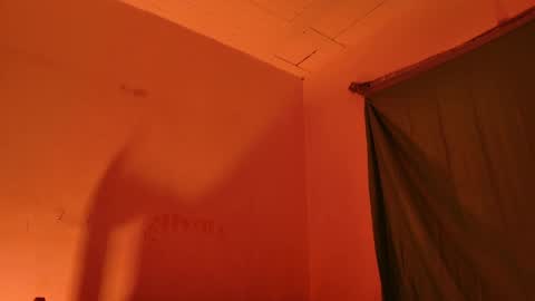MoonLipson online show from May 4, 11:51 pm