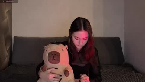 Alyaska online show from March 10, 7:29 pm