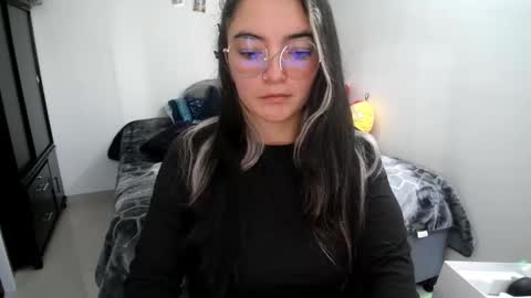 Snapshot of mocca_117 chatting on September 22, 1:53 pm Sam online show from September 22, 1:53 pm