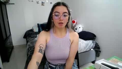 Snapshot of mocca_117 chatting on October 1, 2:00 pm Sam online show from October 1, 2:00 pm