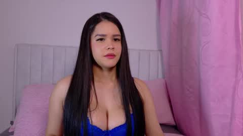 zoe ross online show from February 6, 8:34 pm