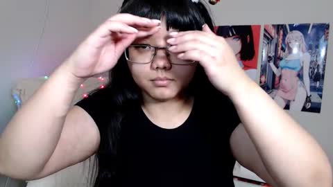 Snapshot of moertomlly chatting on December 28, 3:37 am Molly online show from December 28, 3:37 am