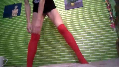 MohawkRed online show from October 31, 6:39 am