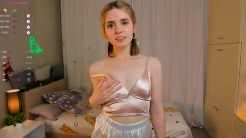 Laura online show from January 25, 1:10 am