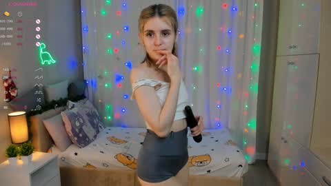 Laura online show from January 30, 1:11 am