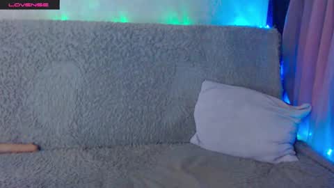 Snapshot of molly1sex chatting on September 22, 11:58 pm Molly1sex online show from September 22, 11:58 pm