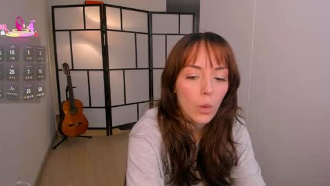   MOLLY   online show from May 18, 6:14 pm