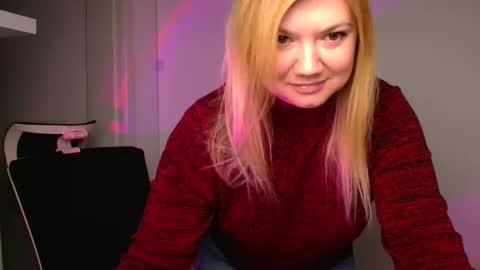 Molly online show from January 13, 12:13 pm