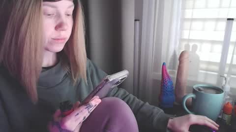 I have new photos come and see with love Molly online show from January 22, 9:02 am