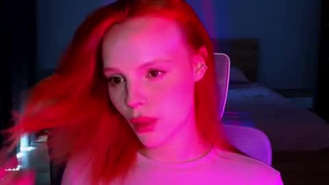 Molly online show from March 26, 7:10 am