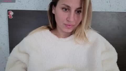 Nica    follow me   online show from November 18, 9:43 am