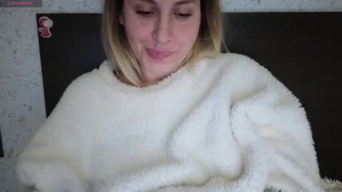 Nica    follow me   online show from November 22, 3:48 pm