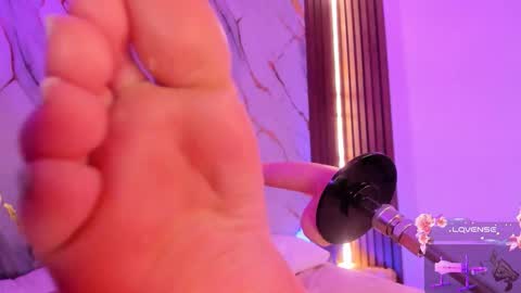 New girl Emily Valentina  Michelle online show from November 4, 8:14 pm