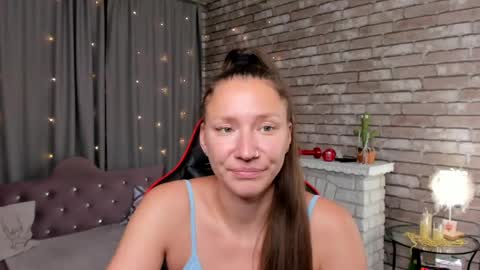 hi im Molly heregreat boobs big heart  warm pussy  online show from May 12, 1:03 am