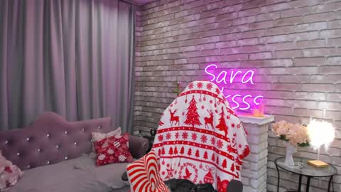 hi im Molly heregreat boobs big heart  warm pussy  online show from December 6, 12:34 am