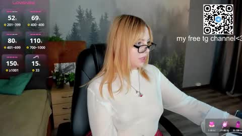 mon1ca_jones online show from October 17, 1:42 am