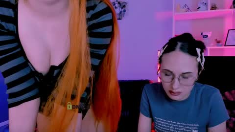 Mona  online show from May 22, 1:58 am