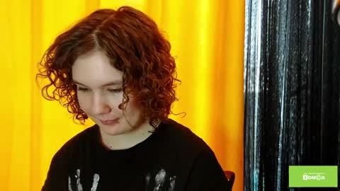 Hello world im Eva D glad to see u here all D online show from April 8, 11:07 pm