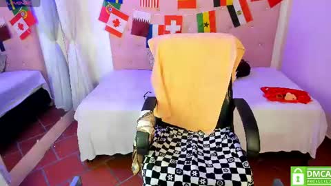 Monica online show from July 13, 7:47 pm