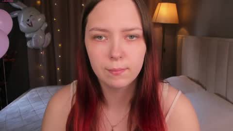 Monica online show from April 4, 5:28 am