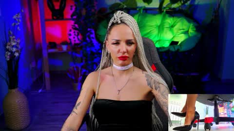 Monika online show from January 22, 1:53 pm