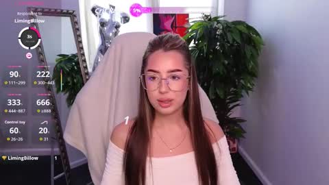 Monica online show from October 7, 1:37 pm