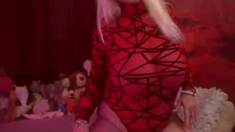 Monika    online show from October 12, 2:03 am