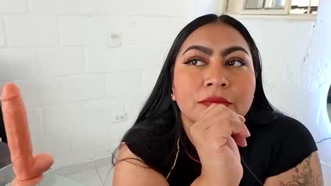 monikk__harrison online show from May 13, 4:24 pm