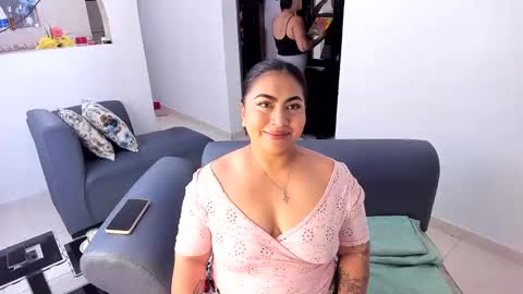 monikk__harrison online show from January 21, 12:29 pm